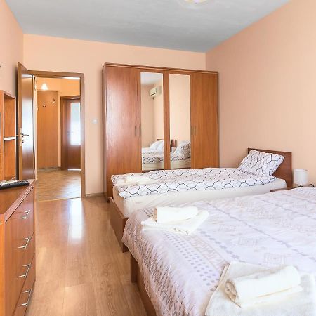 Like Home Burgas Exterior photo